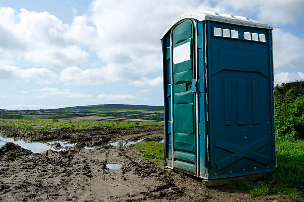 Best Portable Restroom Setup and Delivery  in Piney Green, NC